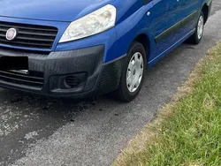 Blau Gebraucht 2010 Fiat Scudo Van / Kleinbus | 3.750 €