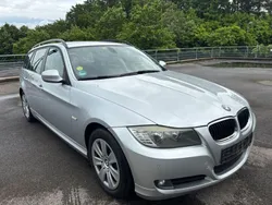Silber Gebraucht 2010 BMW 318 Kombi | 2.499 € (Guter Preis)
