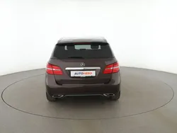 Mercedes B200