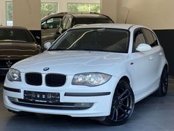 Weiß Gebraucht 2009 BMW 116 Kleinwagen | 2.990 € (Fairer Preis)