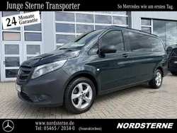 Granitgrün Gebraucht 2021 Mercedes V200 Van / Kleinbus | 36.757 € (Fairer Preis)