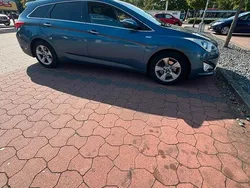 Blau Gebraucht 2011 Hyundai i40 Style Kombi | 8.000 € (Fairer Preis)