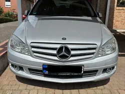 Silber Gebraucht 2010 Mercedes C180 Limousine | 9.600 € (Fairer Preis)