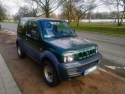 Grün Gebraucht 2013 Suzuki Jimny SUV | 10.990 € (Guter Preis)