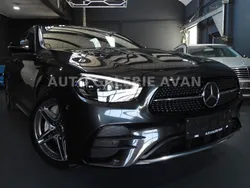 Grün Gebraucht 2020 Mercedes E300 AMG line Limousine | 35.900 € (Teuer)