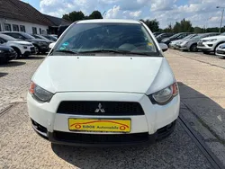 Weiß Gebraucht 2012 Mitsubishi Colt Limousine | 1.650 € (Etwas zu teuer)