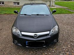 Schwarz Gebraucht 2005 Opel Tigra Cabrio | 2.100 € (Fairer Preis)