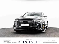 Brillantschwarz Gebraucht 2022 Audi e-tron Sportback Ambiente SUV | 42.385 € (Superpreis)