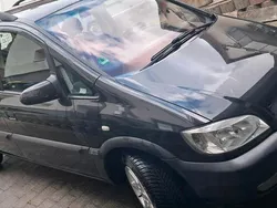 Schwarz Gebraucht 2001 Opel Zafira Van / Kleinbus | 2.529 € (Fairer Preis)