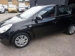 Schwarz Gebraucht 2009 Hyundai i20 Classic Kleinwagen | 4.980 € (Teuer)