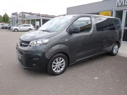 Grau Gebraucht 2021 Opel Vivaro Van | 27.990 €