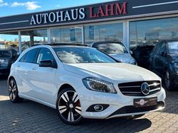 Weiß Gebraucht 2015 Mercedes A180 Style Limousine | 15.990 € (Fairer Preis)