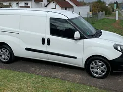 Weiß Gebraucht 2018 Fiat Doblò Van / Kleinbus | 6.990 € (Guter Preis)