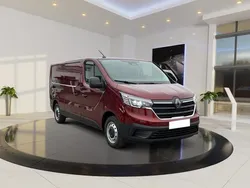 Rot Neu 2024 Renault Trafic Komfort Van | 29.989 € (Superpreis)