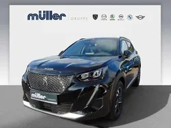 Silber (met. artense silber (m0f4)) (metallic) Gebraucht 2023 Peugeot 2008 Allure SUV | 20.100 € (Fairer Preis)