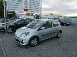 Grau Gebraucht 2009 Renault Twingo Expression Kleinwagen | 4.490 € (Fairer Preis)