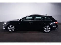 Schwarz Gebraucht 2025 Audi A4 S-Line Kombi | 35.330 € (Guter Preis)