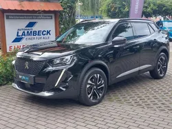 Schwarz Gebraucht 2022 Peugeot 2008 Allure SUV | 21.890 € (Etwas zu teuer)