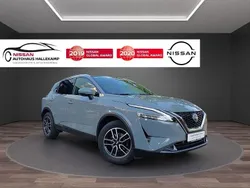 Grau Gebraucht 2022 Nissan Qashqai Tekna SUV | 22.900 € (Etwas zu teuer)