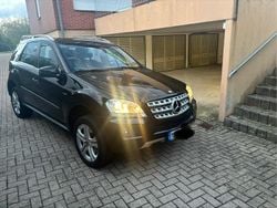 Schwarz Gebraucht 2011 Mercedes ML300 SUV | 10.299 € (Guter Preis)