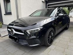 Schwarz Gebraucht 2020 Mercedes E250 Progressive Limousine | 24.500 €