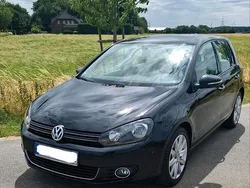 Schwarz Gebraucht 2009 VW Golf VI Highline Limousine | 3.999 €