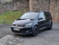 Schwarz Gebraucht 2014 VW Touran Cross Van / Kleinbus | 8.950 € (Guter Preis)