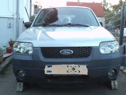 Silber Gebraucht 2007 Ford Maverick SUV | 2.800 € (Fairer Preis)