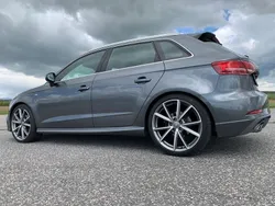 Grau Gebraucht 2018 Audi A3 S-Line Limousine | 18.750 € (Fairer Preis)