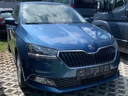 Titanblaumetallic Gebraucht 2021 Skoda Fabia Ambition Kombi | 17.990 € (Fairer Preis)