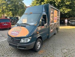 Schwarz Gebraucht 2001 Mercedes Sprinter Van | 25.000 €