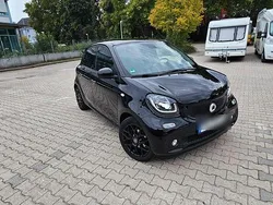 Schwarz Gebraucht 2019 Smart ForFour Kleinwagen | 13.333 € (Etwas zu teuer)