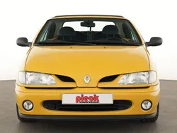 Gelb Gebraucht 1997 Renault Mégane Cabriolet Cabrio | 3.990 € (Teuer)