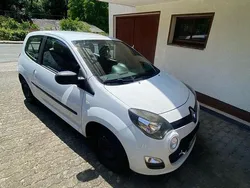Weiß Gebraucht 2014 Renault Twingo Dynamique Kleinwagen | 4.099 € (Fairer Preis)
