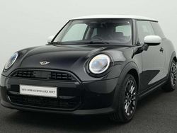 Schwarz Gebraucht 2024 Mini Cooper Classic Kleinwagen | 27.802 € (Fairer Preis)