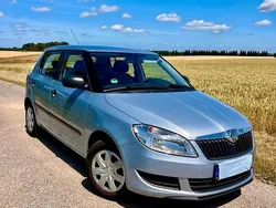 Blau Gebraucht 2010 Skoda Fabia Kleinwagen | 5.200 € (Fairer Preis)