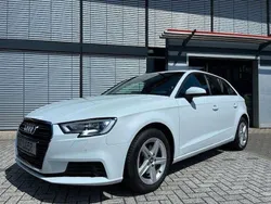 Weiß Gebraucht 2018 Audi A3 Comfort Limousine | 12.890 € (Guter Preis)