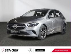 Grau Gebraucht 2023 Mercedes B200 Progressive Van / Kleinbus | 33.190 € (Etwas zu teuer)