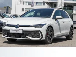 Weiß Gebraucht 2024 VW Golf VIII GTE Kleinwagen | 44.090 € (Guter Preis)