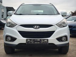 Weiß Gebraucht 2010 Hyundai ix35 Comfort SUV | 5.900 € (Fairer Preis)
