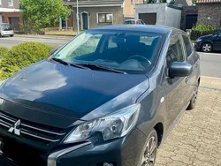 Grau Gebraucht 2024 Mitsubishi Space Star Select+ Kleinwagen | 16.500 € (Fairer Preis)