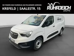 Weiss Gebraucht 2024 Opel Combo Basis Van / Kleinbus | 21.490 € (Etwas zu teuer)