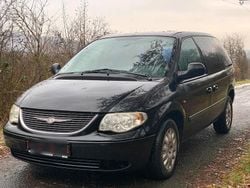 Schwarz Gebraucht 2007 Chrysler Voyager Van / Kleinbus | 2.500 € (Etwas zu teuer)