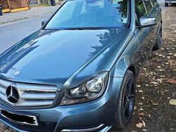 Grün Gebraucht 2011 Mercedes C200 Avantgarde Kombi | 7.200 € (Fairer Preis)