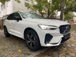 Weiß Gebraucht 2021 Volvo XC60 R-Design SUV | 30.900 € (Guter Preis)