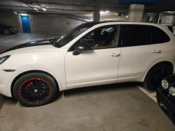 Weiß Gebraucht 2010 Porsche Cayenne SUV | 12.999 € (Guter Preis)