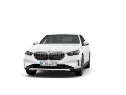 Gebraucht 2024 BMW i5 Comfort Edition Limousine | 61.740 € (Fairer Preis)