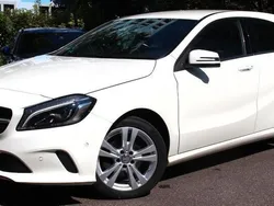 Calcitweiss unilack Gebraucht 2016 Mercedes A180 Limousine | 15.900 € (Fairer Preis)