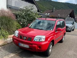 Rot Gebraucht 2004 Nissan X-Trail SUV | 9.500 €