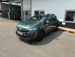 Grün Gebraucht 2025 Dacia Sandero Extreme Kleinwagen | 21.210 € (Fairer Preis)
